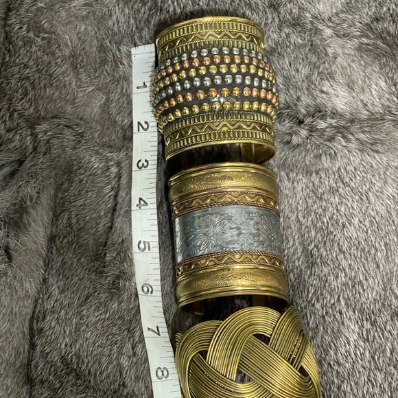 Vintage stylish bundle of cuff bangles - Picture 6 of 9